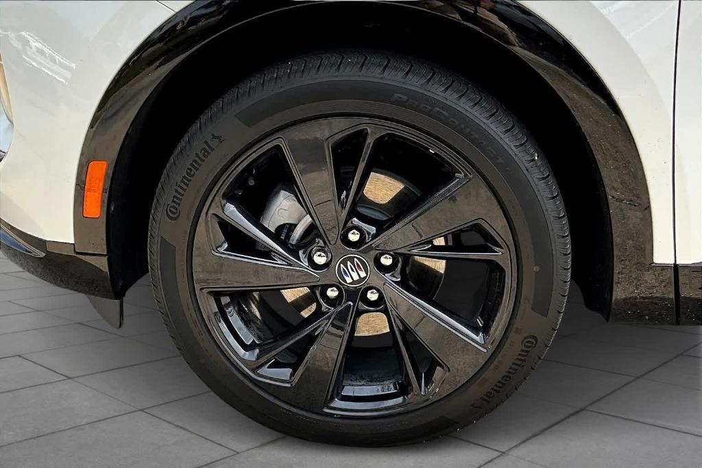 new 2025 Buick Envision car, priced at $41,745
