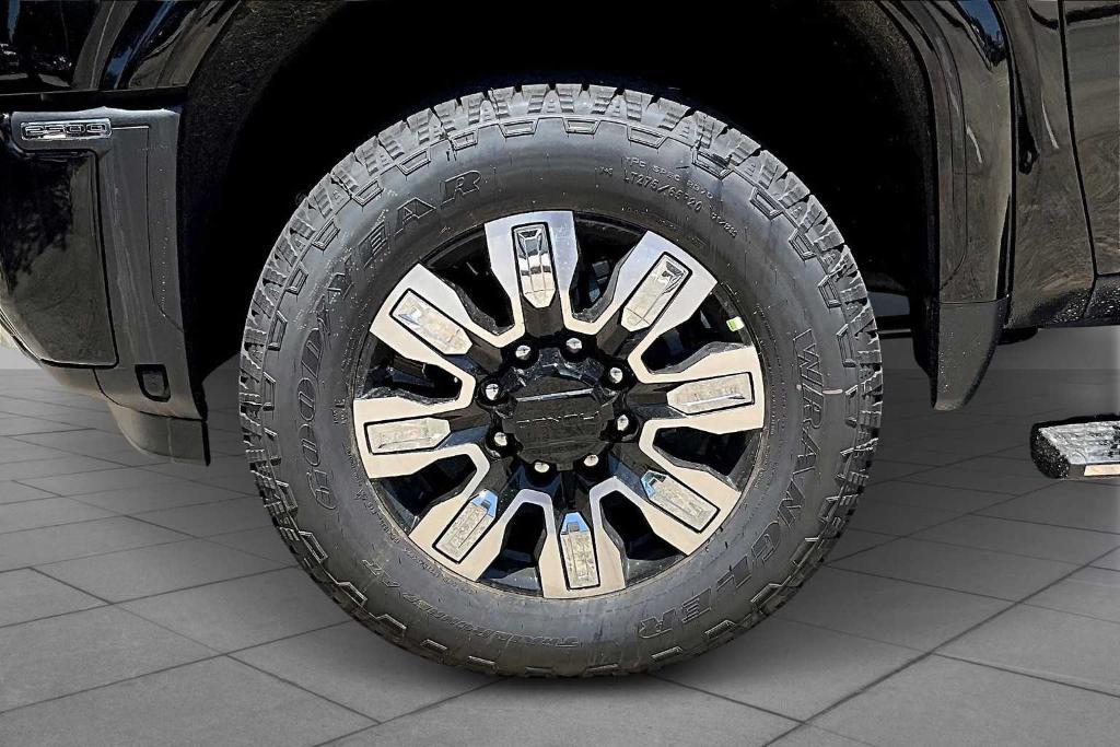 new 2025 GMC Sierra 2500 car, priced at $92,244