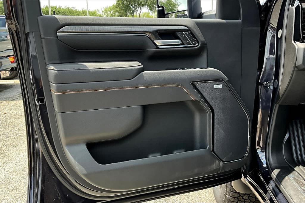 new 2025 GMC Sierra 2500 car, priced at $86,898