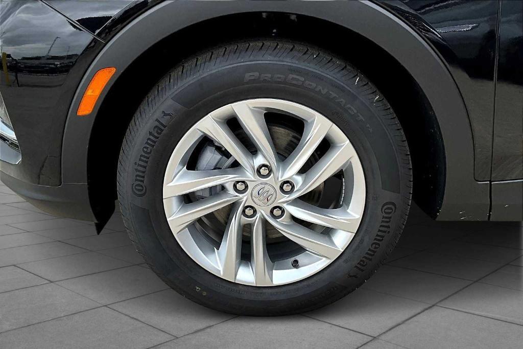 new 2025 Buick Envista car, priced at $27,097