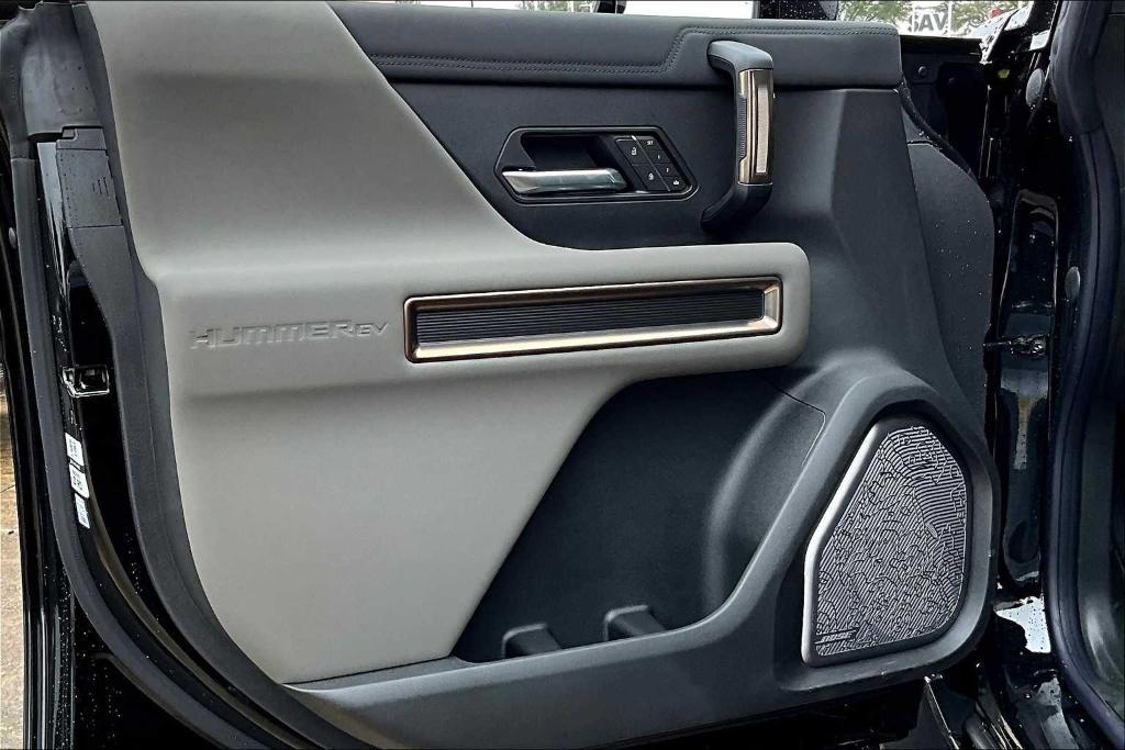 new 2025 GMC HUMMER EV Pickup car, priced at $96,690