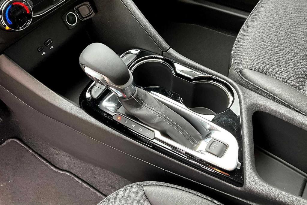 new 2025 Buick Encore GX car, priced at $23,068