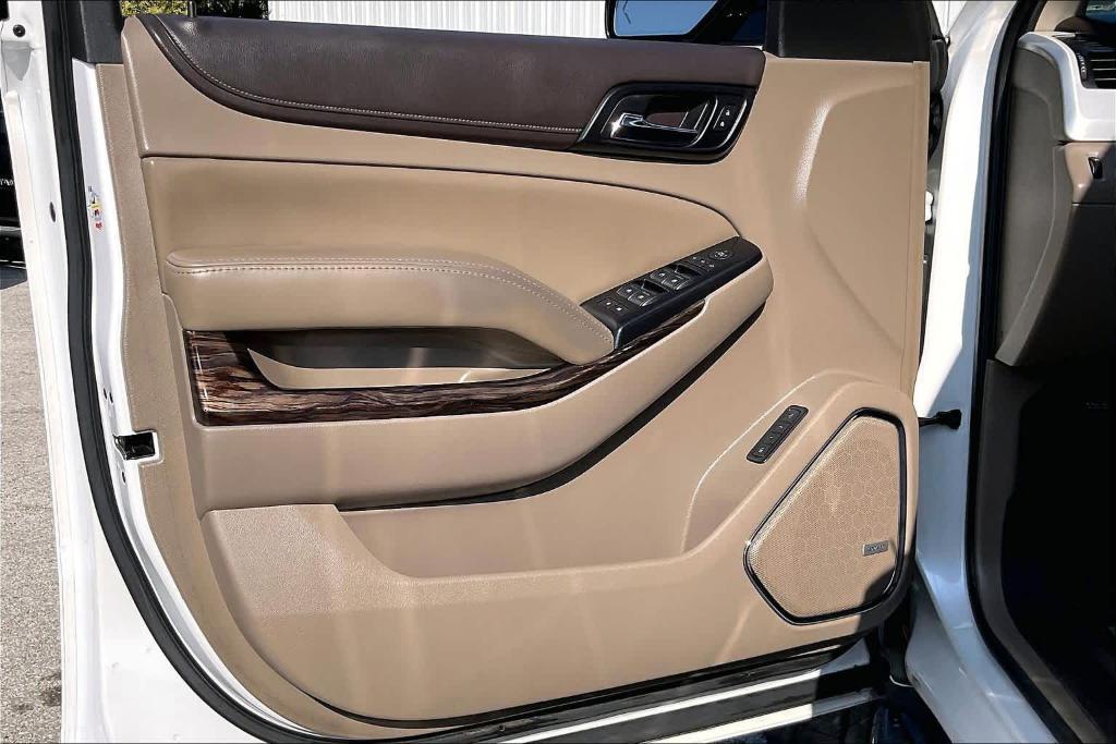 used 2016 GMC Yukon car, priced at $17,895