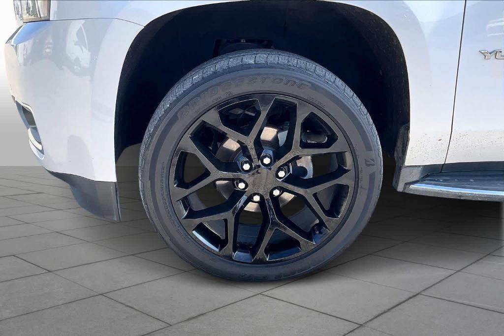 used 2016 GMC Yukon car, priced at $17,895