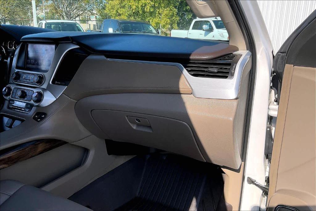 used 2016 GMC Yukon car, priced at $17,895