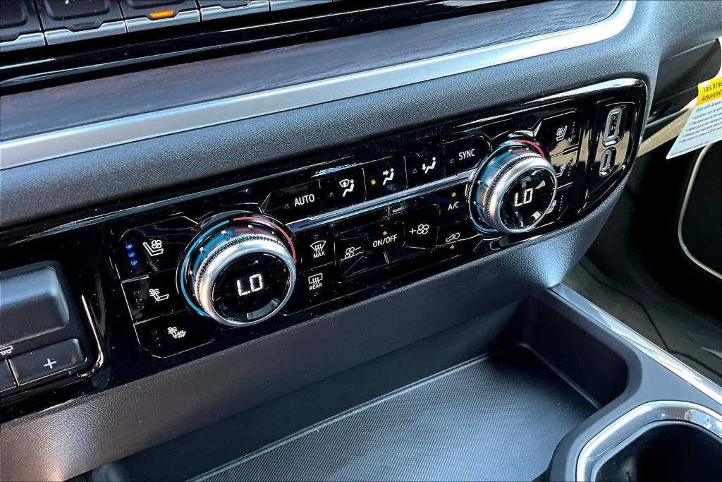 new 2025 GMC Sierra 1500 car, priced at $62,025