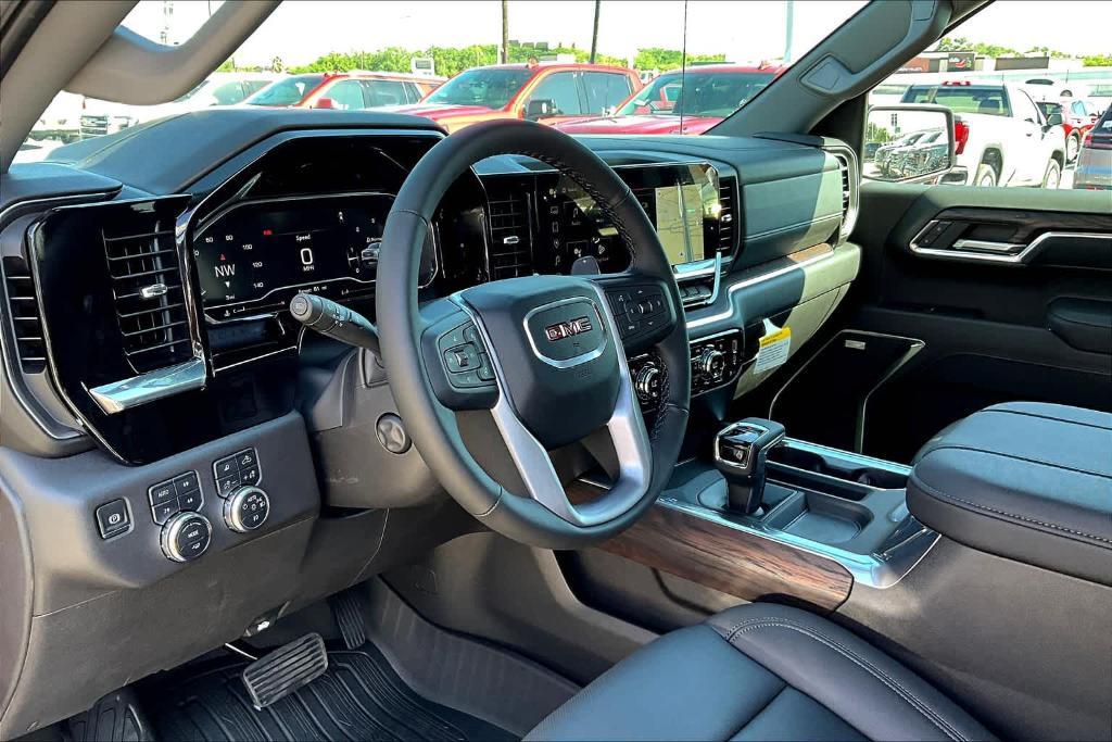 new 2025 GMC Sierra 1500 car, priced at $62,025