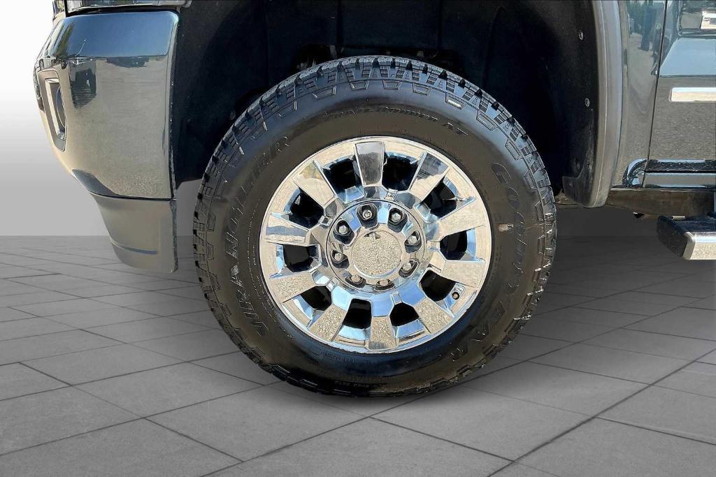 used 2018 GMC Sierra 2500 car, priced at $39,987