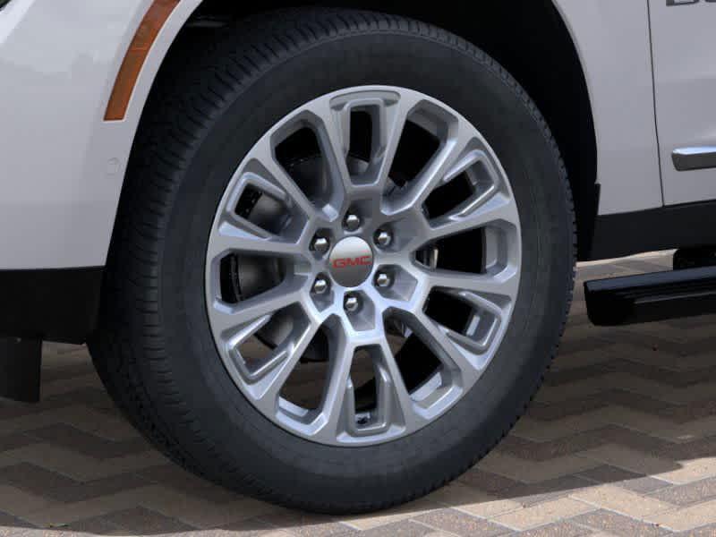 new 2025 GMC Yukon car, priced at $92,364