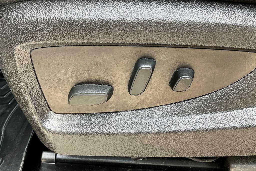 used 2016 Chevrolet Silverado 1500 car, priced at $17,590