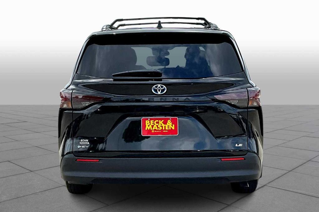 used 2025 Toyota Sienna car, priced at $44,997