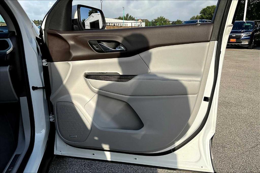 used 2018 GMC Acadia car, priced at $17,852
