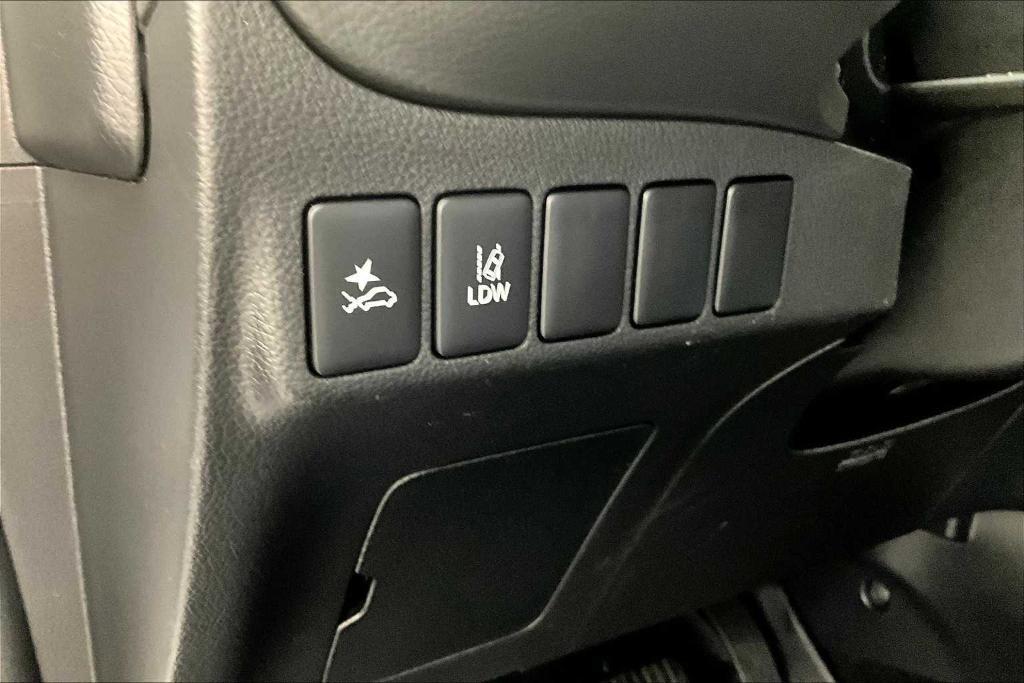 used 2020 Mitsubishi Outlander car, priced at $17,733