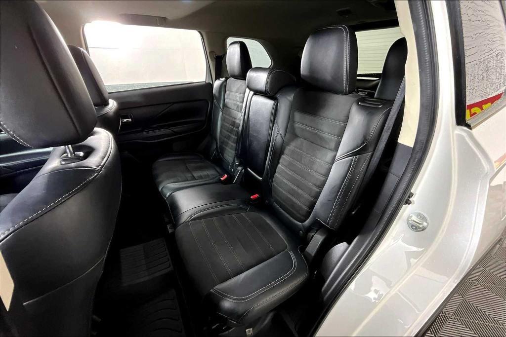 used 2020 Mitsubishi Outlander car, priced at $17,733
