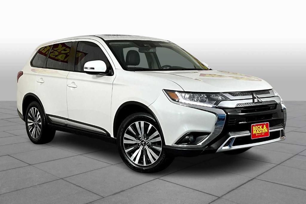 used 2020 Mitsubishi Outlander car, priced at $17,733