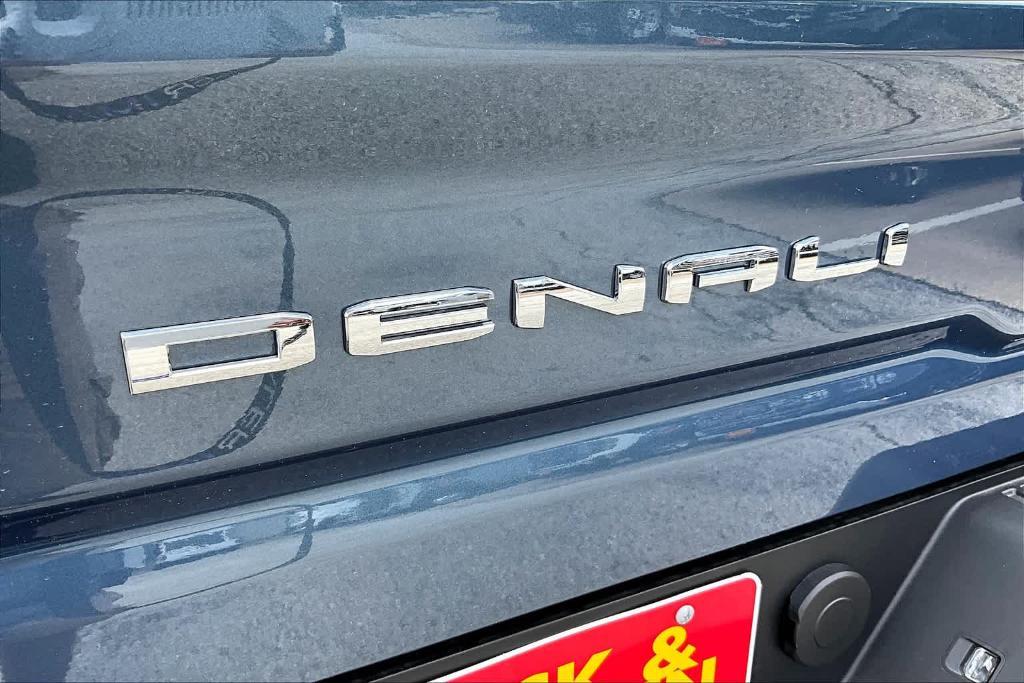 new 2025 GMC Sierra 2500 car, priced at $98,470