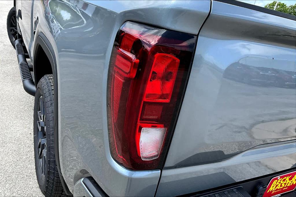 new 2025 GMC Sierra 1500 car, priced at $54,615