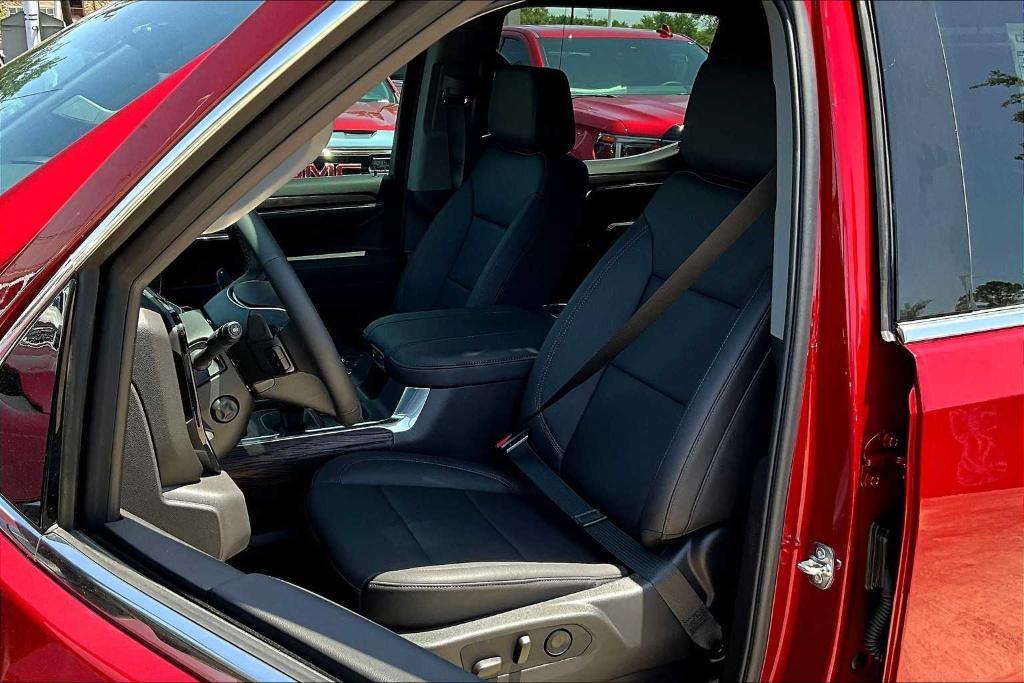 new 2025 GMC Sierra 1500 car, priced at $52,225