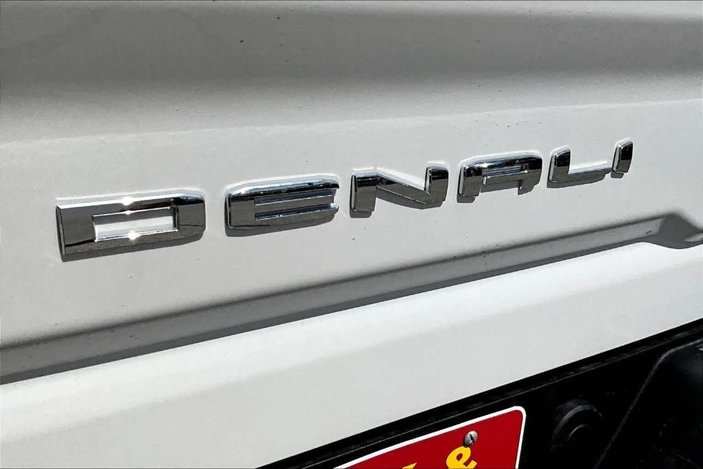 new 2025 GMC Sierra 2500 car, priced at $98,780