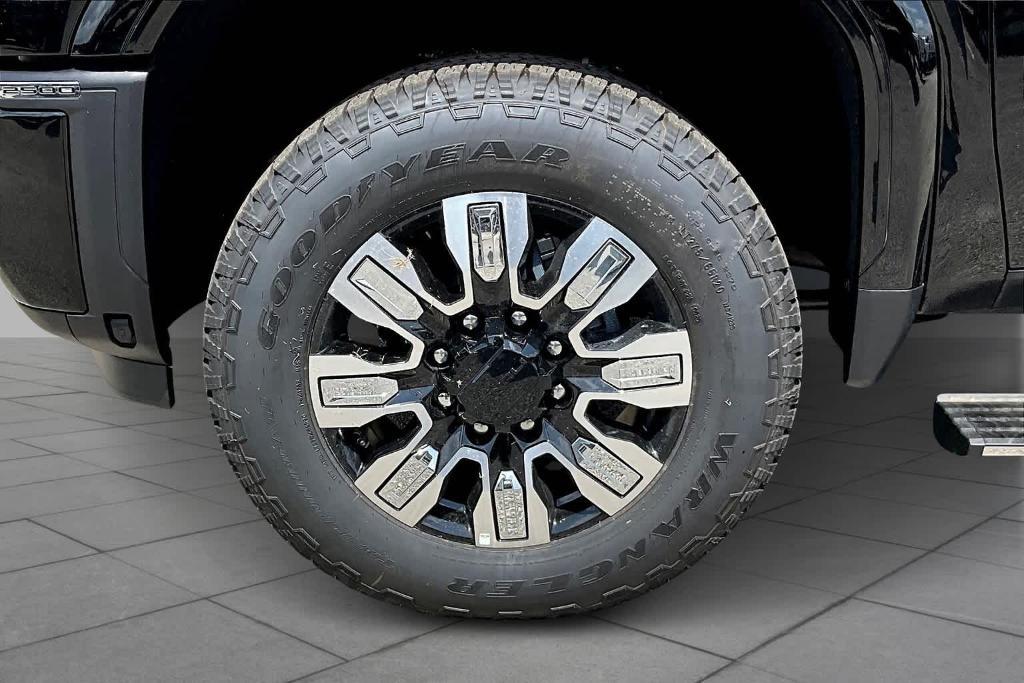 new 2025 GMC Sierra 2500 car, priced at $91,425