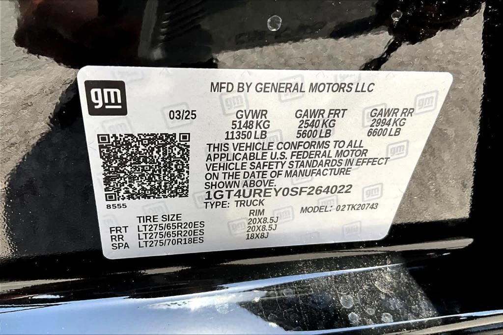 new 2025 GMC Sierra 2500 car, priced at $91,425