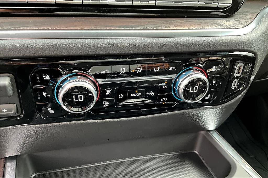 new 2025 GMC Sierra 1500 car, priced at $53,645