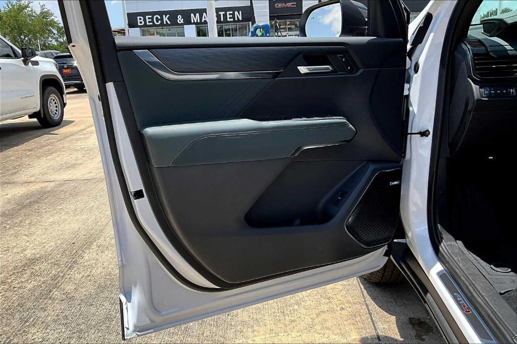 new 2025 GMC Acadia car, priced at $56,890