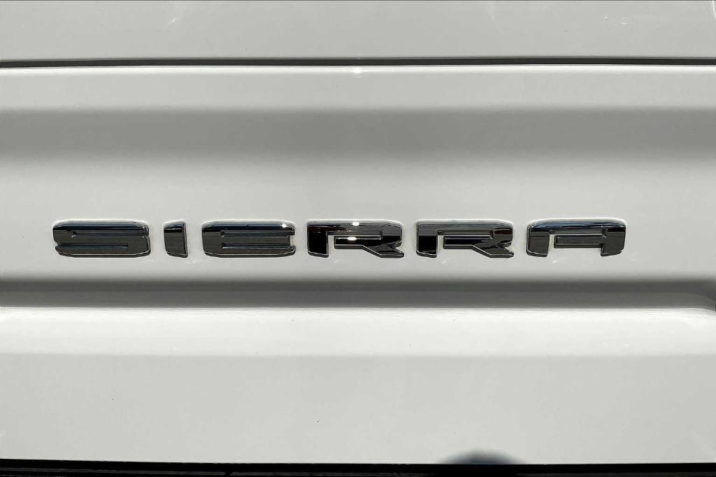 used 2023 GMC Sierra 1500 car, priced at $41,032