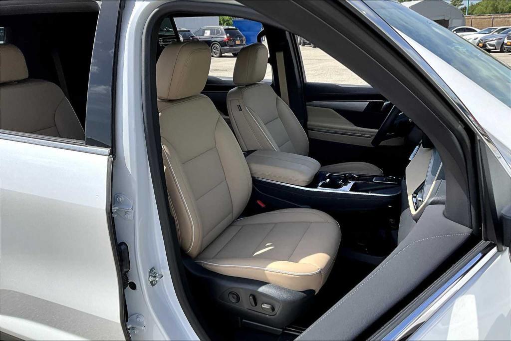 used 2025 Buick Enclave car, priced at $42,351