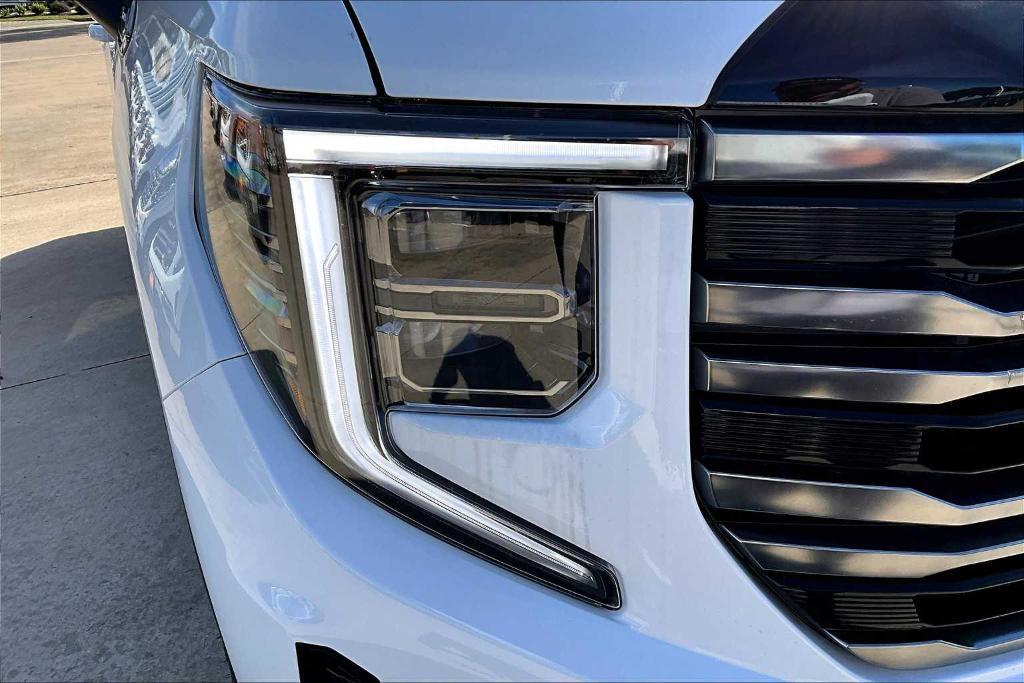 new 2025 GMC Sierra 1500 car, priced at $73,325