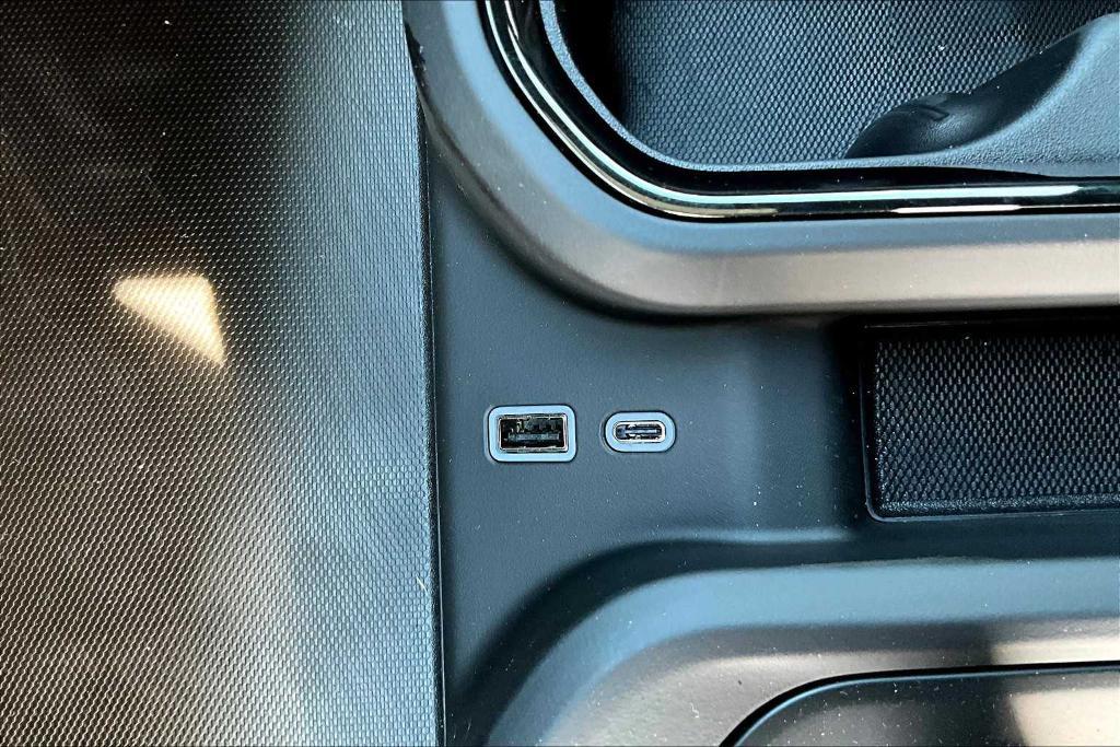 new 2025 GMC Sierra 1500 car, priced at $73,325