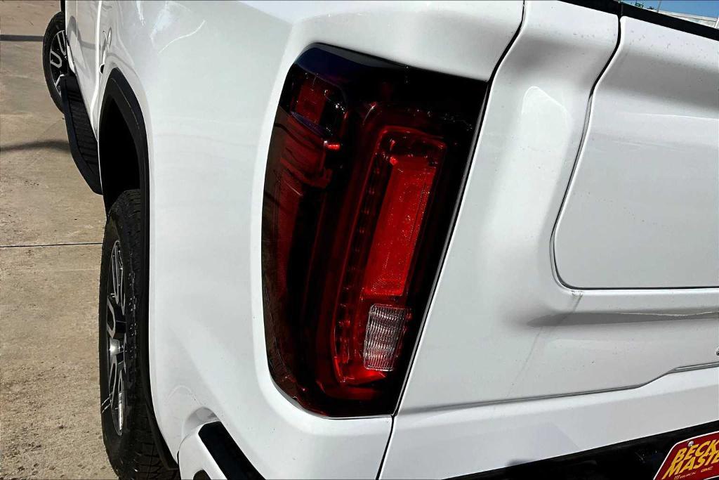 new 2025 GMC Sierra 1500 car, priced at $73,325