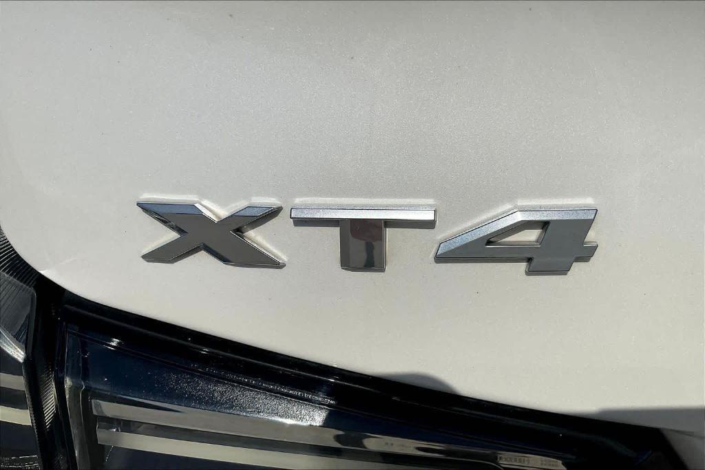 used 2020 Cadillac XT4 car, priced at $17,997