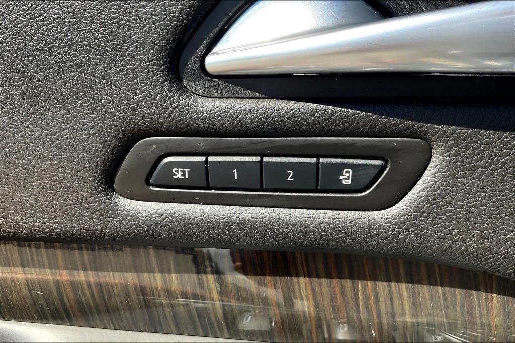 used 2020 Cadillac XT4 car, priced at $17,997