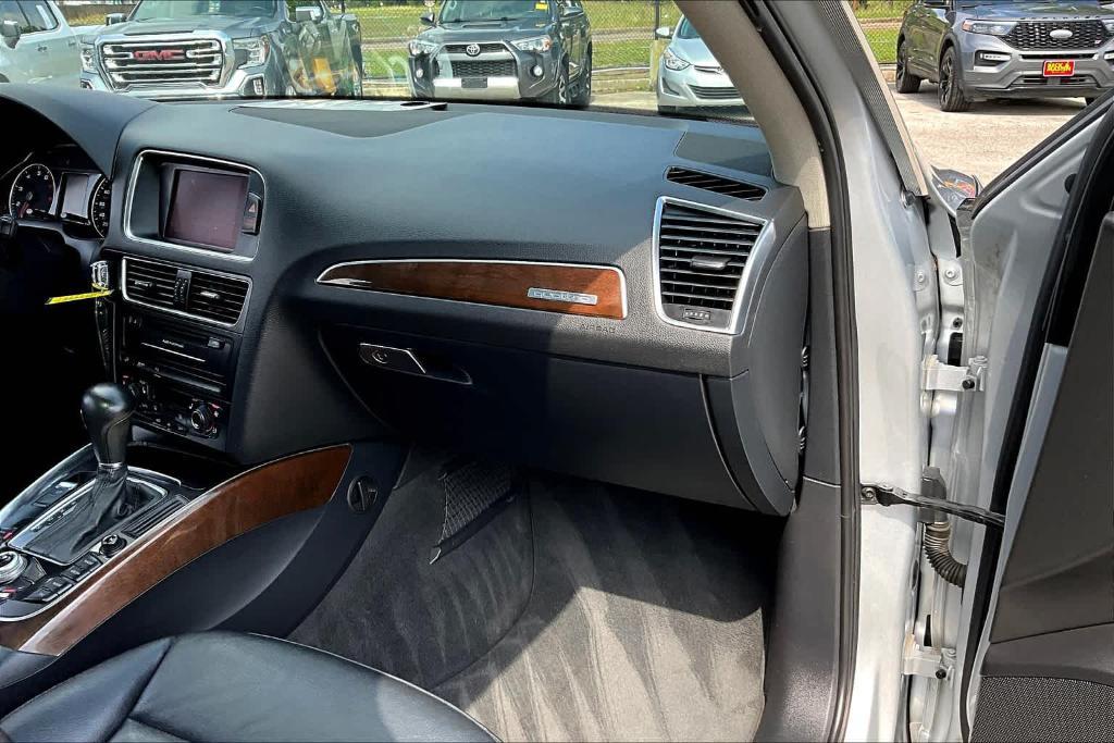 used 2012 Audi Q5 car, priced at $9,560