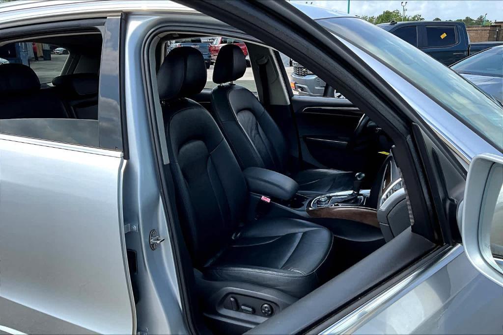 used 2012 Audi Q5 car, priced at $9,560