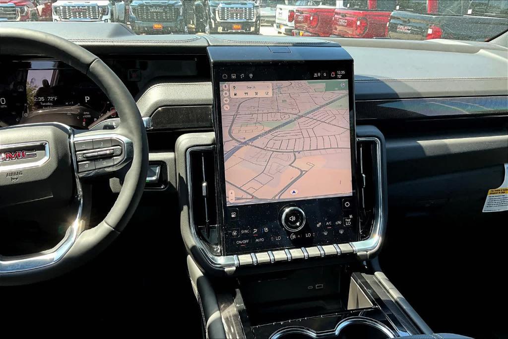 new 2025 GMC Yukon XL car, priced at $77,634