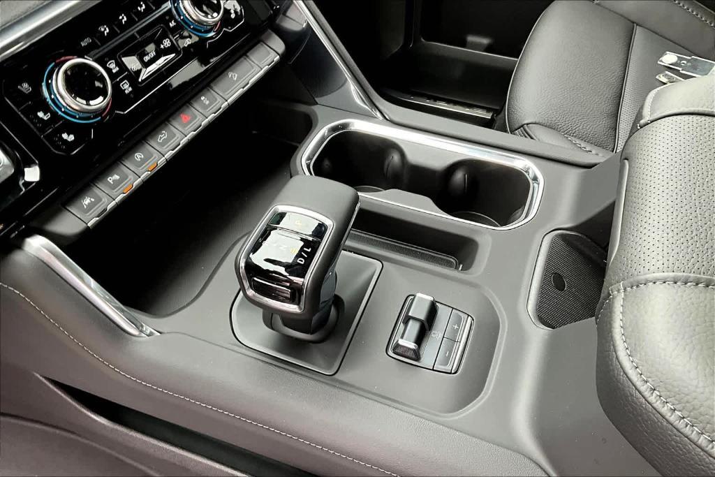 new 2025 GMC Sierra 1500 car, priced at $72,050
