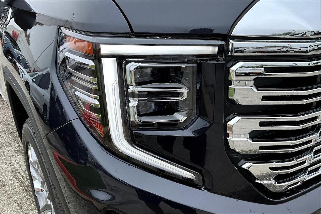 new 2025 GMC Sierra 1500 car, priced at $72,050