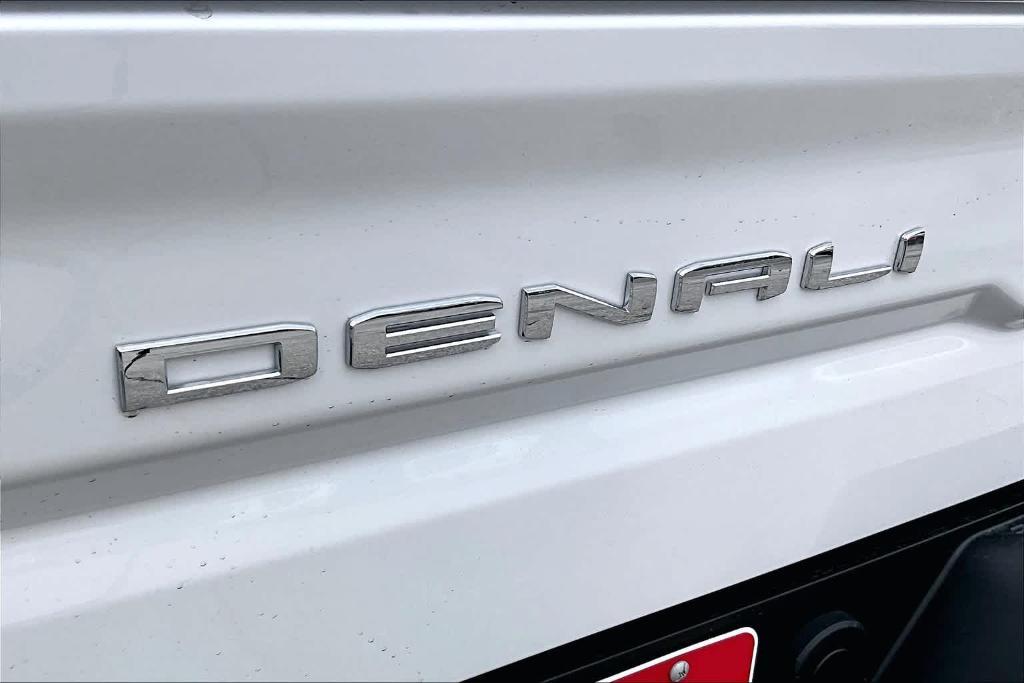 new 2025 GMC Sierra 1500 car, priced at $70,975