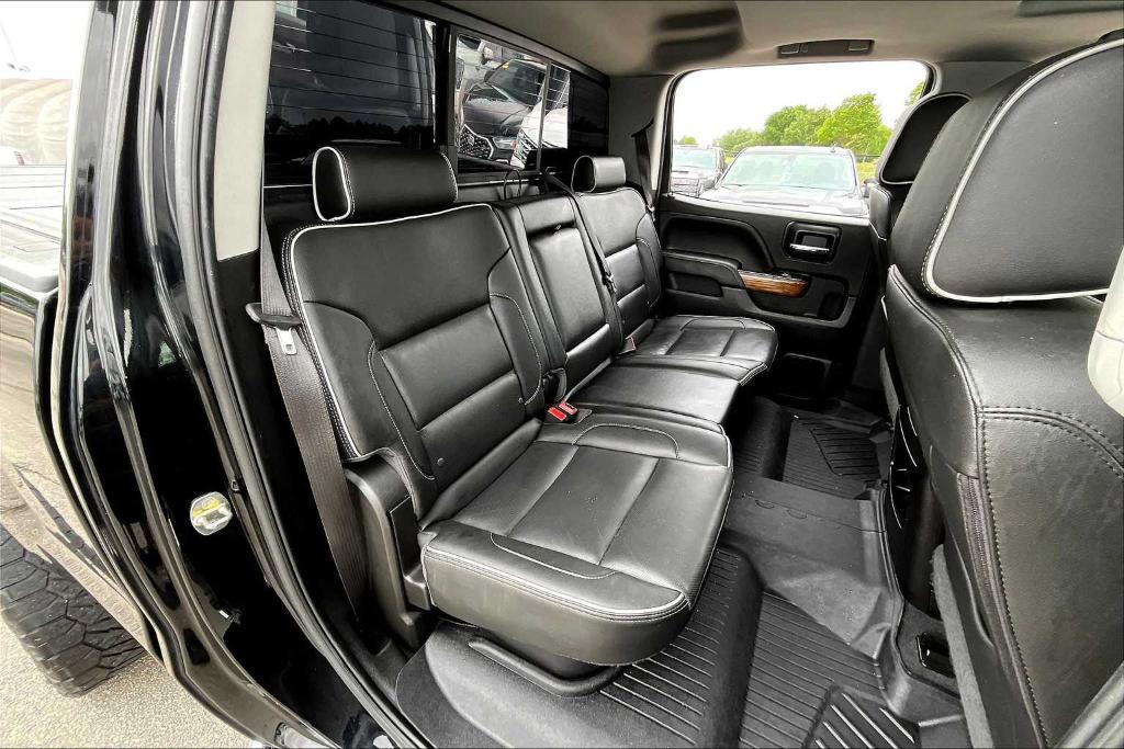 used 2019 Chevrolet Silverado 2500 car, priced at $49,614