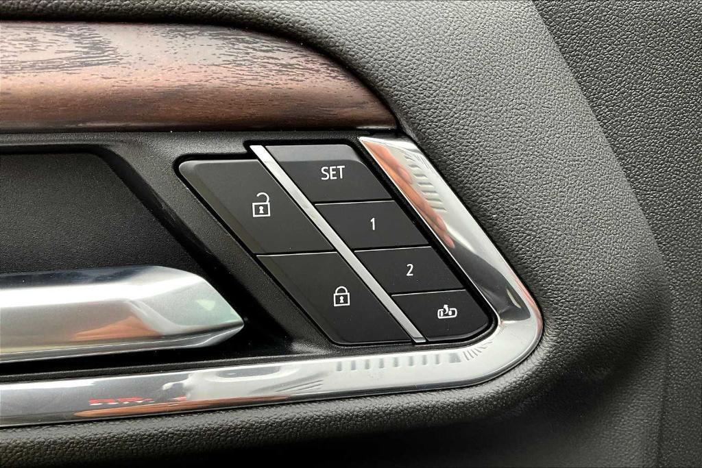 new 2025 GMC Sierra 1500 car, priced at $53,720