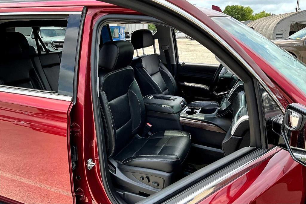 used 2017 GMC Yukon XL car, priced at $20,367