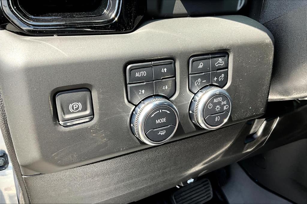 new 2025 GMC Sierra 2500 car, priced at $87,635