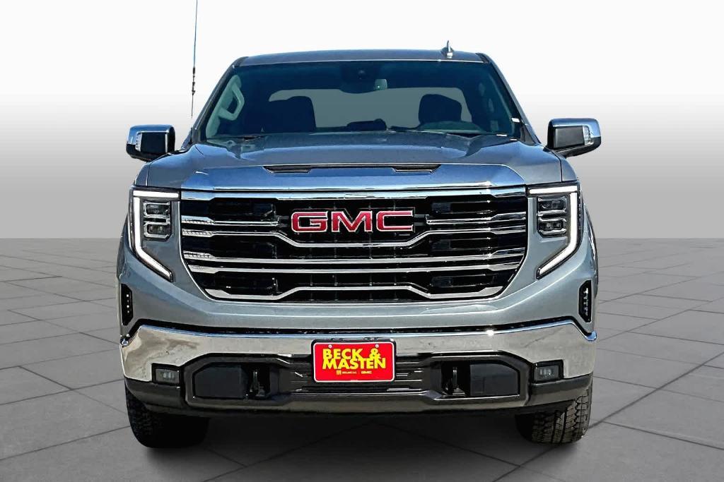 new 2025 GMC Sierra 1500 car, priced at $55,875