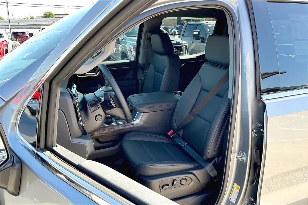 new 2025 GMC Sierra 1500 car, priced at $55,875