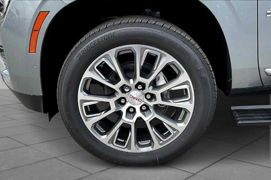 new 2025 GMC Yukon XL car, priced at $92,034