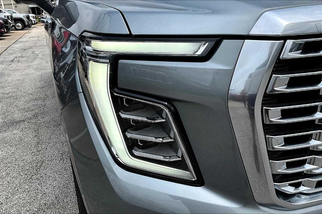 new 2025 GMC Yukon XL car, priced at $92,034