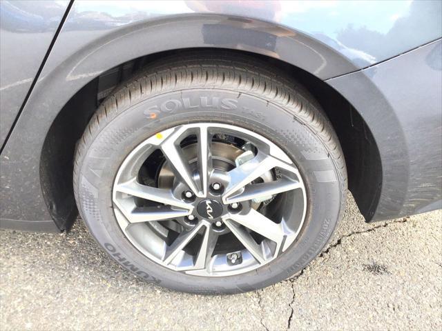 used 2023 Kia Forte car