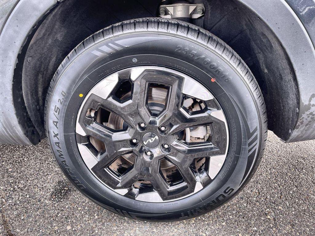 used 2024 Kia Sorento car, priced at $29,984